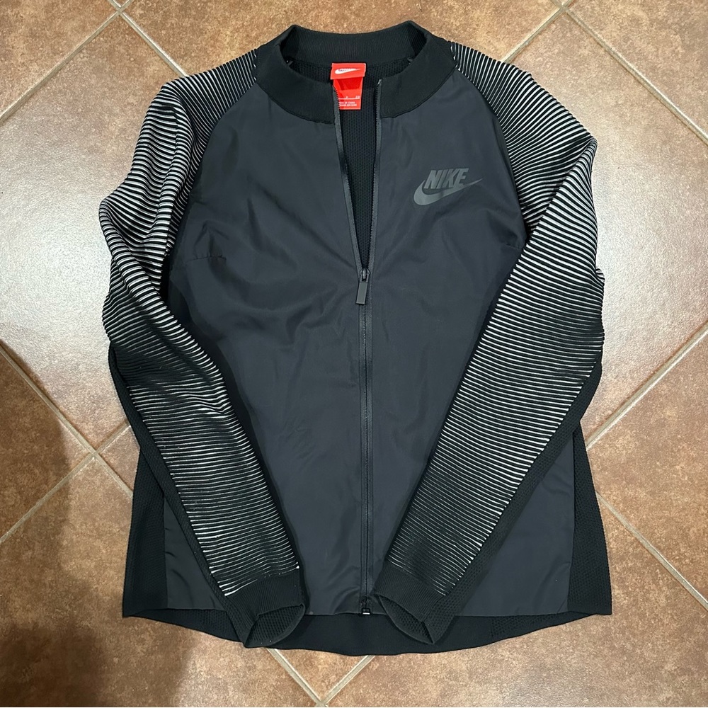 Nike Dynamic Tech Knit Jacket
